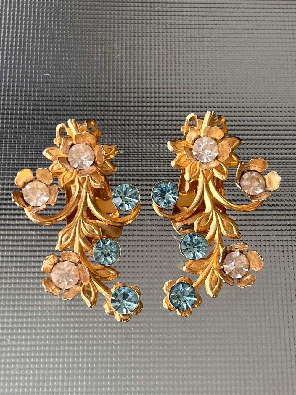 Vintage Gold Tone Blue & Clear Rhinestone Floral Clip-On Earrings